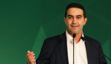 ΠΑΣΟΚ: «Η εικόνα μιας ασπόνδυλης χώρας αναδείχθηκε σε όσα συνέβησαν χθες στη Νέα Υόρκη»