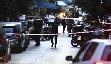 Λαύριο: Πως έγινε η «κινηματογραφική» ληστεία στην χρηματαποστολή – Καπνογόνα και απειλές με καλάσνικοφ