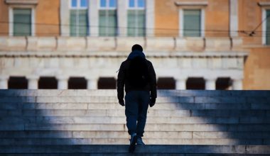 Στο όριο της φτώχειας το 18,7% των Ελλήνων σύμφωνα με την ΕΛΣΤΑΤ