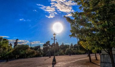 Αίθριος ο καιρός αύριο: Πού θα υπάρξουν τοπικές νεφώσεις – Αναλυτικά η πρόγνωση της ΕΜΥ για όλη τη χώρα