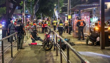 Ισραήλ: Στους επτά ανήλθαν οι νεκροί από την επίθεση των δύο Παλαιστινίων σε σταθμό του τραμ στο Τελ Αβίβ