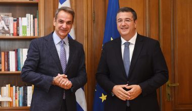 «Άφωνοι» στην Ευρώπη από την τεράστια ακίνητη περιουσία του νέου Έλληνα Επιτρόπου Α.Τζιζικώστα!