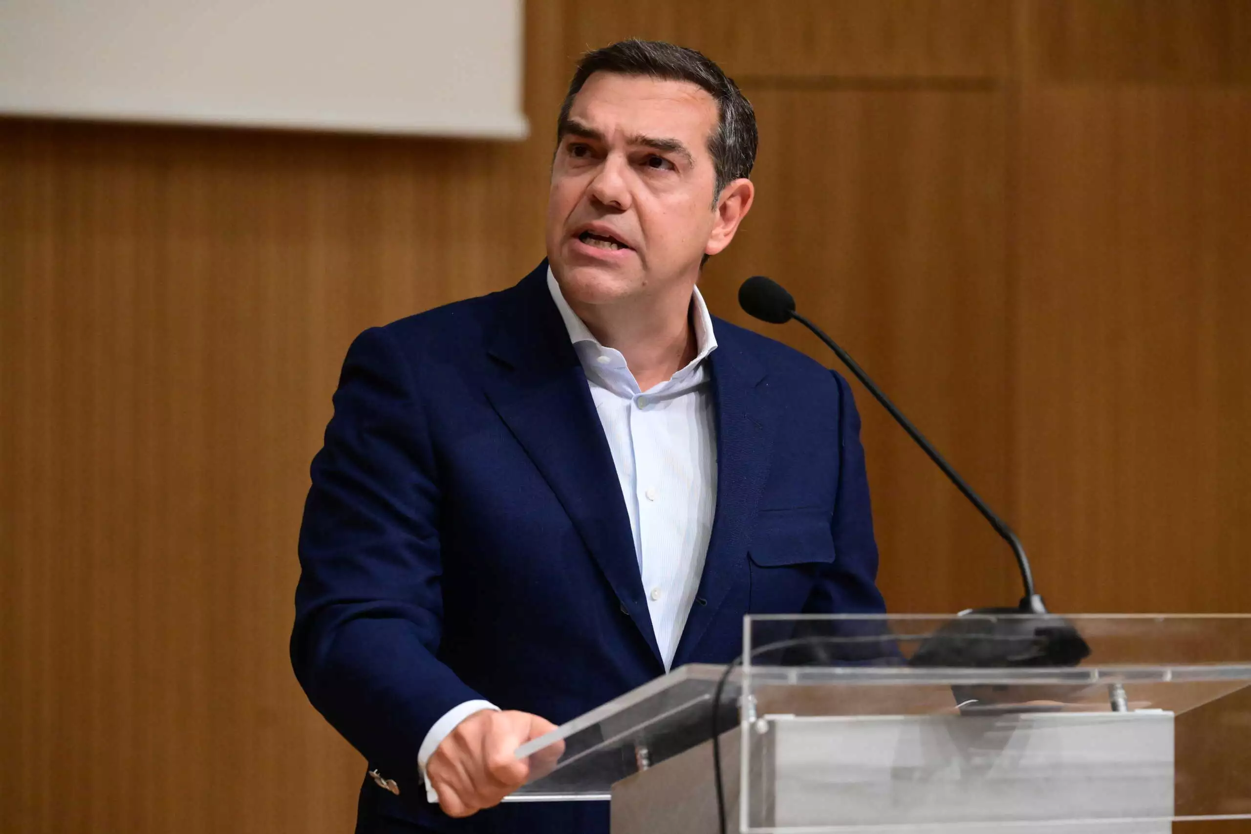 intsipras: Ντεμπούτο για το σάιτ του Ινστιτούτου του Α.Τσίπρα