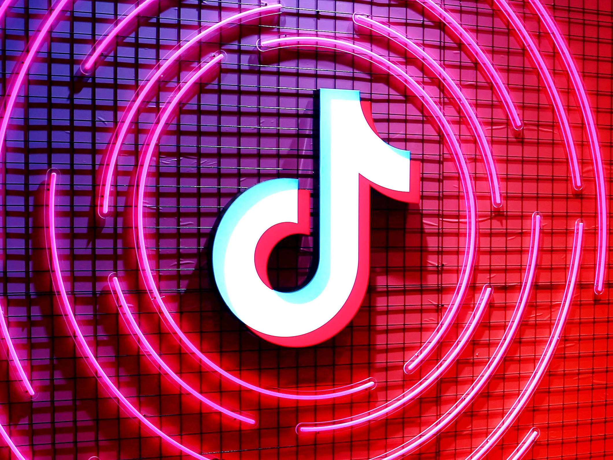 TikTok: Οι εισαγγελείς 14 πολιτειών στις ΗΠΑ προσφεύγουν στη δικαιοσύνη κατά της πλατφόρμας 