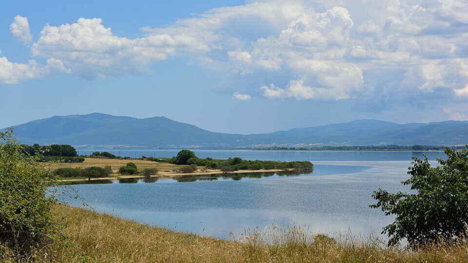 «Στέρεψε» η λίμνη Βόλβη: Βγήκε στην επιφάνεια αρχαίο Βυζαντινό κάστρο