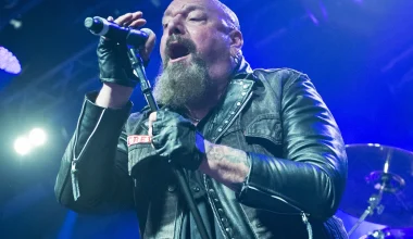 Paul di ‘Anno: «Έφυγε» από τη ζωή ο πρώτος τραγουδιστής των «Iron Maiden»