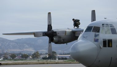 Η Ελλάδα απέστειλε C-130 στον Λίβανο