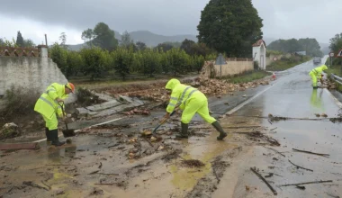 Η κακοκαιρία «σφυροκοπά» την Ισπανία: Πλημμύρες στο νότιο και ανατολικό τμήμα της χώρας έπειτα από σφοδρές βροχοπτώσεις