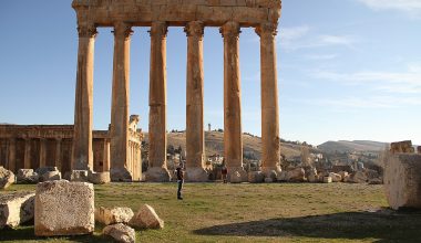 Το Ισραήλ βομβαρδίζει την πόλη Μπααλμπέκ του Λιβάνου: Αποτελεί μνημείο της πολιτιστικής κληρονομιάς της UNESCO