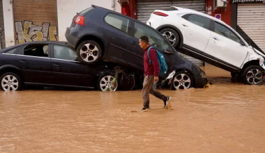 Τι είναι το φαινόμενο «ψυχρή σταγόνα» που βύθισε στο νερό τη Βαλένθια – Τουλάχιστον 51 νεκροί 