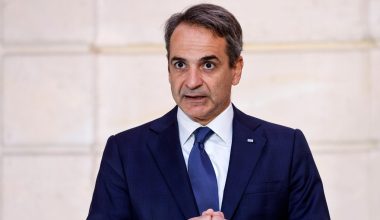 Κ.Μητσοτάκης: «Ο μέσος μισθός στην Ελλάδα θα είναι πάνω από 1.500 ευρώ το 2027»