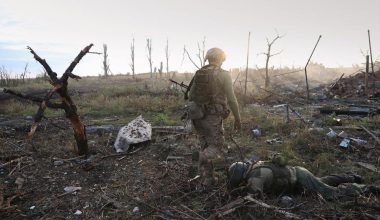 Ουκρανία: Οι ρωσικές δυνάμεις κατέλαβαν τους οικισμούς Κουραχίβκα και Περσοτράβνεβε