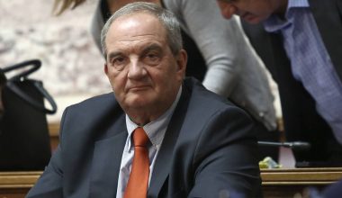 Ο Κ.Καραμανλής αμφισβητεί για πρώτη φορά ευθέως την ικανότητα του Κ.Μητσοτάκη να διαχειριστεί επ’ωφελεία της χώρας τα εθνικά θέματα!