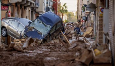 Α.Ν.Φεϊχό για πλημμύρες στην Ισπανία: «Αν αυτό δεν είναι εθνική έκτακτη ανάγκη τότε τι είναι;»