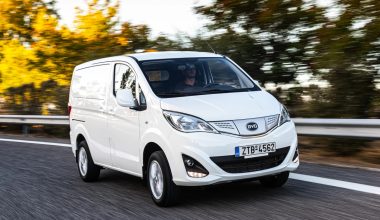 BYD, γιορτάζει 100 ηλεκτρικά ΕΤP3 στους ελληνικούς δρόμους