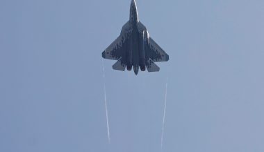 Το ρωσικό μαχητικός 5ης γενιάς Su-57 θα εξαχθεί και στο εξωτερικό: Υπογράφηκαν τα πρώτα συμβόλαια