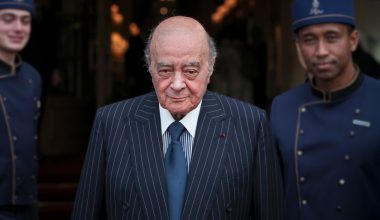 Μ.Αλ Φαγιέντ: Πρώην εργαζόμενες στα Harrods ισχυρίζονται πως τις κακοποιούσε και ο αδερφός του