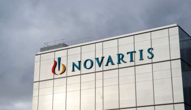 Novartis: Ως ύποπτοι καλούνται οι δύο πρώην προστατευόμενοι μάρτυρες Φ.Δεστεμπασίδης και Μ.Μαραγγέλη