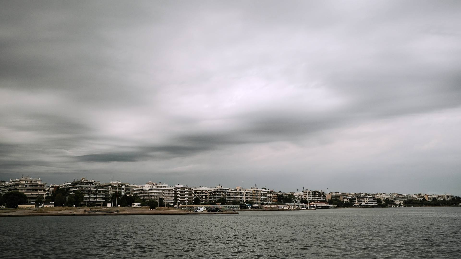 Ο καιρός σήμερα: Σε ποιες περιοχές αναμένονται βροχές και καταιγίδες – Η πρόγνωση της ΕΜΥ για όλη τη χώρα