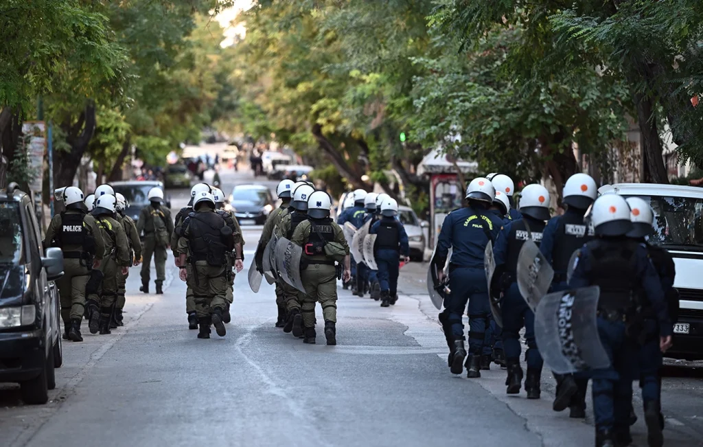 Πολυτεχνείο: Η ΕΛ.ΑΣ. προχώρησε σε 54 προσαγωγές 