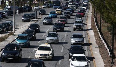 Εξετάζεται η υποχρεωτική απόσυρση για τα παλιά οχήματα που δεν πέρασαν ΚΤΕΟ και δεν έχουν επιδιορθωθεί