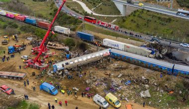 Έγκλημα στα Τέμπη: Εκταφή ζητάει συγγενής θύματος