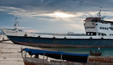 Spice Islander I: Το θρυλικό ελληνικό πλοίο που στο τελευταίο του ταξίδι στοίχισε τη ζωή σε 1.573 ανθρώπους