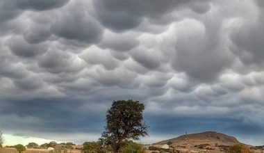 Σύννεφα Mammatus: Τι είναι το σπάνιο φαινόμενο που εμφανίστηκε στην Σαμοθράκη