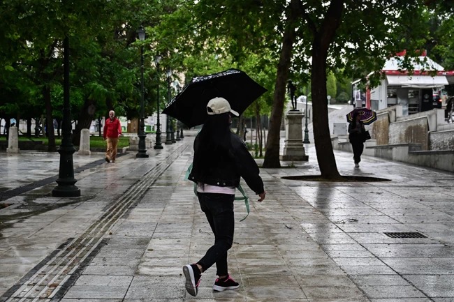 Kαιρός: Xειμωνιάτικος και αύριο με μικρή άνοδο της θερμοκρασίας