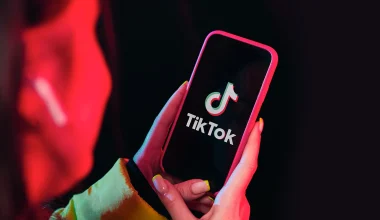 TikTok: Έρχονται περιορισμοί στα φίλτρα της εφαρμογής που χρησιμοποιούν οι έφηβοι και τα παιδιά