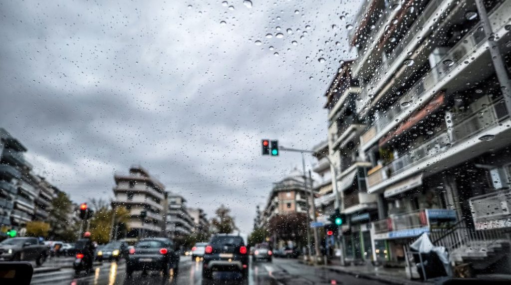 Κακοκαιρία Bora: Προειδοποιητικό μήνυμα και σε Μακεδονία και Θεσσαλία – Καταιγίδες και θυελλώδεις ανέμοι ως αύριο το απόγευμα