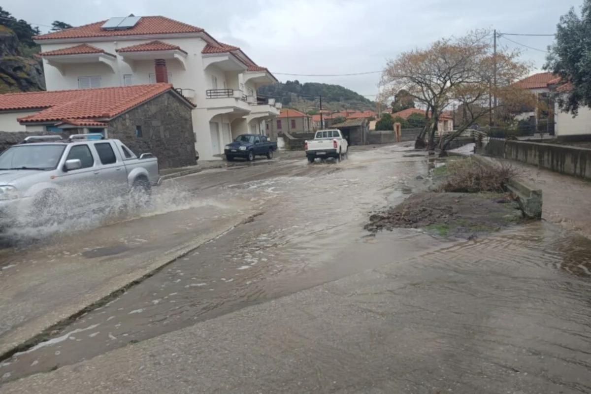 Χάος σε όλη την Ελλάδα προκάλεσε μια απλή “Bora”: Ρόδος, Κεντρική Μακεδονία, Λήμνος, Χίος, είχαν νεκρούς, κατεστραμμένα σπίτια και υποδομές