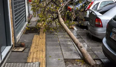 Κακοκαιρία Bora: Προειδοποιητικό μήνυμα στον Βόλο για έντονα καιρικά φαινόμενα έως το πρωί – «Περιορίστε τις μετακινήσεις»