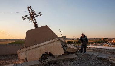 Ελληνορθόδοξοι μαχητές με την υποστήριξη  Ρώσων στρατιωτών αναχαίτισαν τους ισλαμιστές τα ξημερώματα στο βόρεια Χάμα