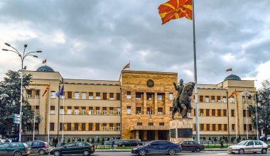 Πώς συνδέεται η ανιστόρητη ανάρτηση του Τ.Καρ περί Σκοπιανού «Μεγάλου Αλεξάνδρου» με την καταστροφική Συμφωνία των Πρεσπών