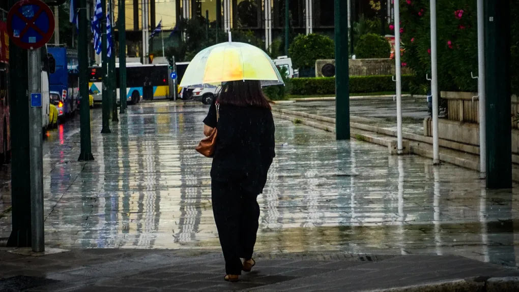 Καιρός: Βροχές, καταιγίδες και ισχυροί άνεμοι αύριο – Ποιες περιοχές θα επηρεαστούν