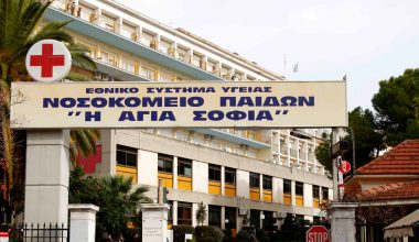 Διευθύντρια Εντατικής του Παίδων «Αγία Σοφία»: «Ανήλικα παιδιά κάνουν καθημερινά απόπειρα αυτοκτονίας»