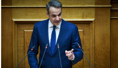 Κ.Μητσοτάκης: «Μηδενίζονται όλες οι χρεώσεις στις βασικές τραπεζικές κινήσεις»