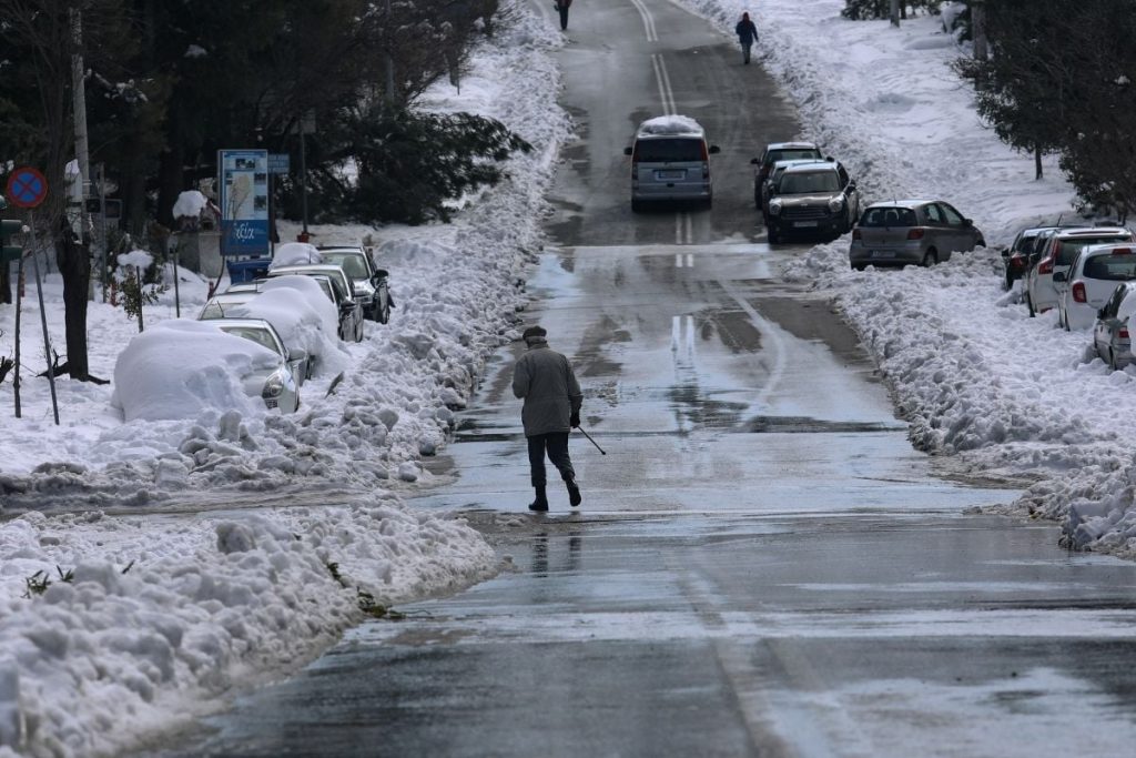 Θα έχουμε «λευκά» Χριστούγεννα; – Χιόνια σε μεγάλο μέρος της χώρας – Τι αναμένεται για την Αττική