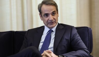 Κ.Μητσοτάκης για τη νέα πρέσβη των ΗΠΑ στην Ελλάδα Κ.Γκίλφοϊλ: «Φαίνεται πως είναι κοντά στο περιβάλλον του Ν.Τραμπ»