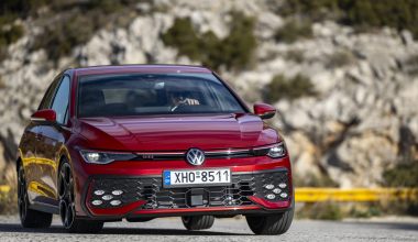 Volkswagen, κόβει 35.000 θέσεις εργασίας, το Golf πάει στο Μεξικό