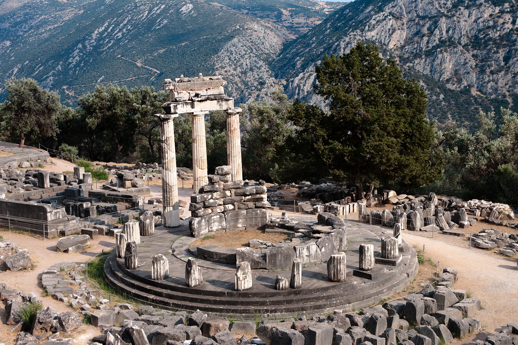 Έχετε αναρωτηθεί; – Πώς και από ποιον δημιουργήθηκε το Μαντείο των Δελφών;