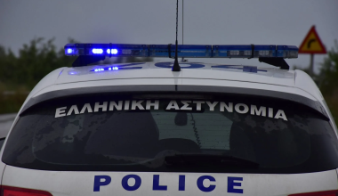 Νέα βίντεο από τη στιγμή που ο 15χρονος ζητάει αιμόφυρτος βοήθεια από κατάστημα στο Μαρούσι μετά την επίθεση με μαχαίρι