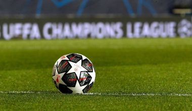 Παίκτης της Premier League άνοιξε μίνι μάρκετ στο Λονδίνο και μοιράζει δωρεάν φαγητό! (βίντεο)