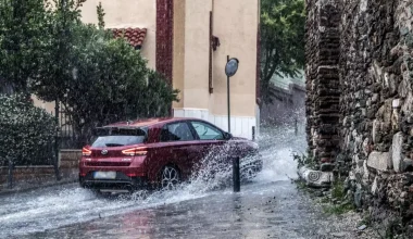 Εύβοια: Συνεχίζονται με αμείωτη ένταση οι βροχοπτώσεις – Προκλήθηκαν προβλήματα με την ύδρευση (φωτο)