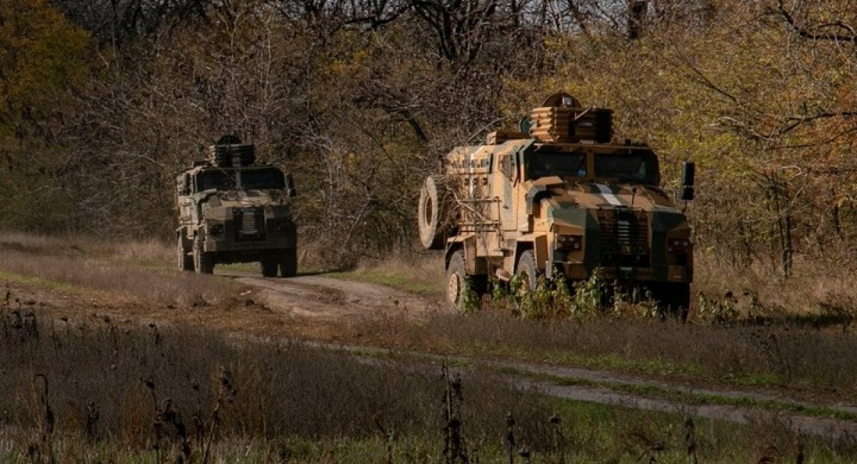 Στα χέρια των ανδρών του ρωσικού στρατού δύο τουρκικά τεθωρακισμένα οχήματα BMC Kirpi στο Ποκρόβσκ (βίντεο)