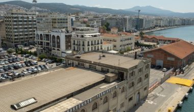 Θεσσαλονίκη: Εργατικό ατύχημα 60χρονου στο λιμάνι της πόλης – Τραυματίστηκε σοβαρά στο αριστερό του πόδι