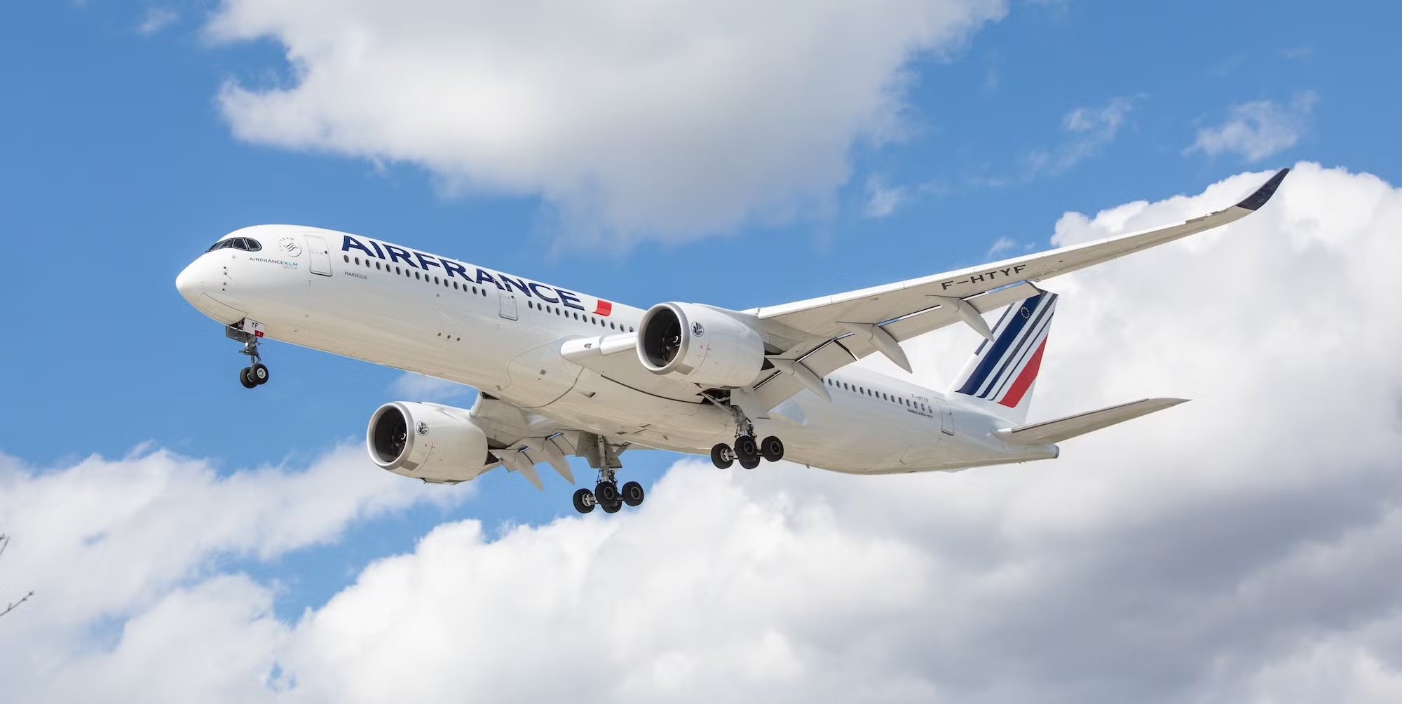 Παραλίγο συντριβή αεροσκάφους της Air France: Αποσυμπιέστηκε η καμπίνα εν πτήσει! (βίντεο)