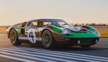 Ψήνεσαι για Ford GT40 MkII, γνήσιο αγωνιστικό του Le Mans;