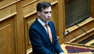 Ο Μιχάλης Χουρδάκης ανακοίνωσε την ένταξή του στο Κίνημα Δημοκρατίας – Θα αναλάβει χρέη εκπροσώπου Τύπου